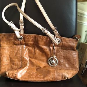 MichaelKors shoulder bag